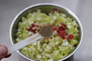 对抗寒冷的高热量——牛肉韭黄煎包的做法步骤:6