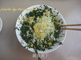 酸汤酥肉元宝饺的做法步骤:5