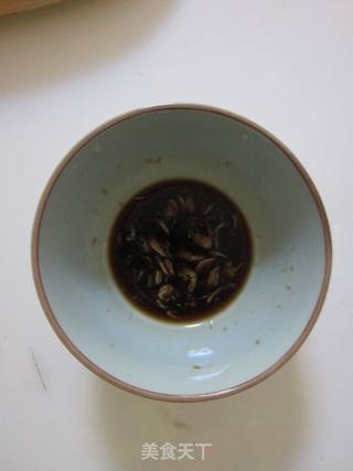 让你胃口大开的风味面食——酸辣窝窝面的做法步骤:6