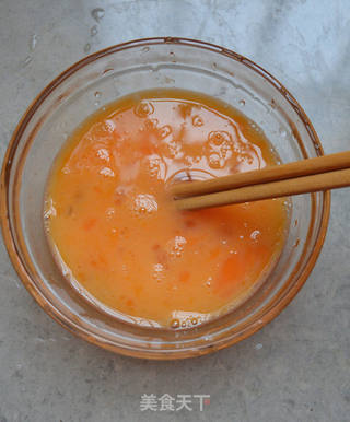韭菜鸭蛋水饺的做法步骤:2