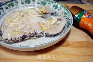 番茄酱鳕鱼的做法步骤:2