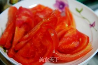 番茄炒菜花的做法步骤:2