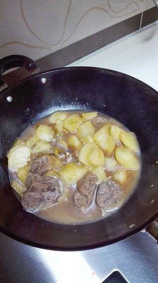萝卜炖牛肉的做法步骤:9