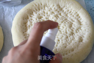 三重奶酪金枪鱼披萨:从零开始自制美味披萨(附披萨酱的做法和饼胚的保存)的做法步骤:25