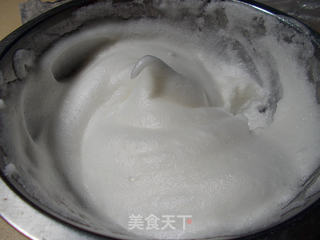 【电饭锅烘焙】——电饭锅戚风蛋糕的做法步骤:7