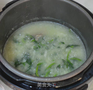 扇骨西洋菜粥的做法步骤:4