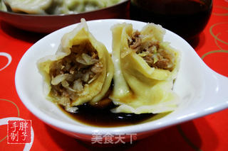 白菜元宝水饺的做法步骤:13