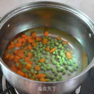 土豆胡萝卜沙拉丁的做法步骤:3