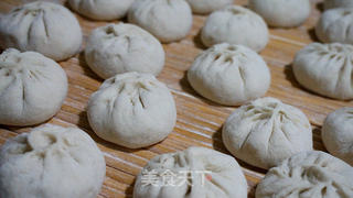 猪肉大葱包子的做法步骤:8