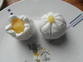 水晶奶黄包的做法步骤:10