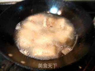 五香炸带鱼的做法步骤:5