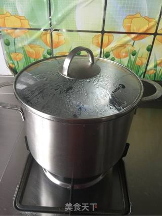 草莓牛奶蛋白甜羹的做法步骤:10