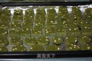 抹茶杏仁饼干的做法步骤:9