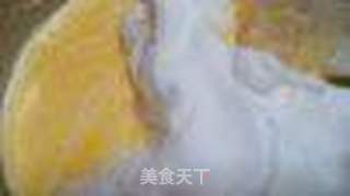 四寸萨瓦林戚风蛋糕的做法步骤:7