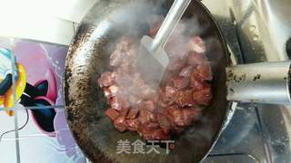 叉烧肉烩口蘑的做法步骤：7