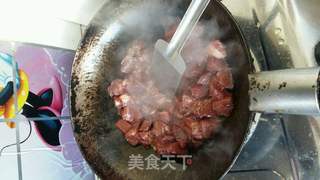 叉烧肉烩口蘑的做法步骤:7