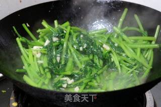蒜蓉茼蒿的做法步骤:6