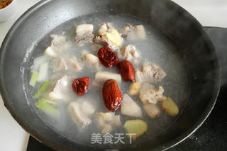 虫草花大枣煲羊排的做法步骤:6