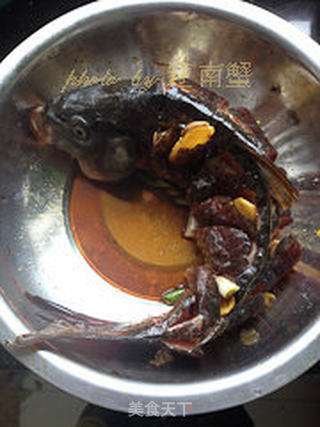 糖醋年糕鲤鱼的做法步骤:3