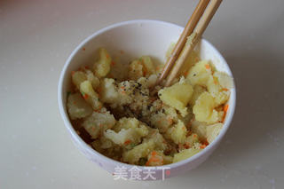 蔬菜鱿鱼圈的做法步骤:4