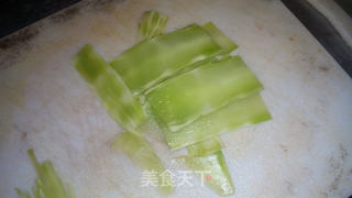 ‘凉拌’三宝――胡萝卜莴笋拌肉干丝的做法步骤:6