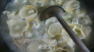 鸡汤荠菜香菇馄饨的做法步骤:14