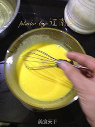 基础戚风的做法步骤:4