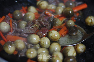 黑椒草菇炒牛肉的做法步骤:8