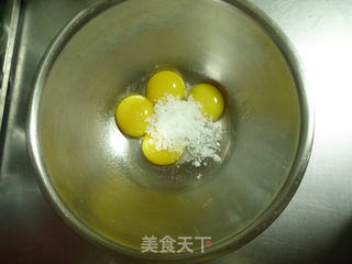 彩虹蛋糕的做法步骤:2