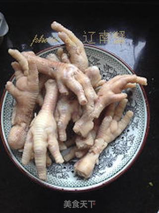 泡椒凤爪的做法步骤:3