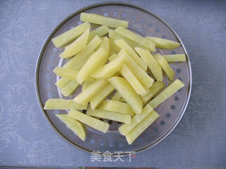 炸薯条的做法步骤:4