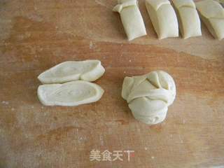 鲜奶迷你花卷的做法步骤:6