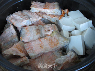 白玉菇炖三文鱼骨的做法步骤:8