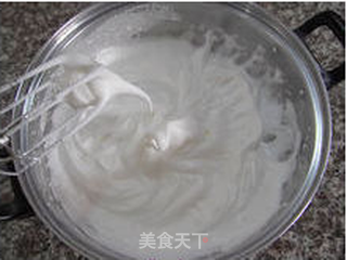 【kitty猫生日蛋糕】 --- 萌翻人的小可爱的做法步骤:9