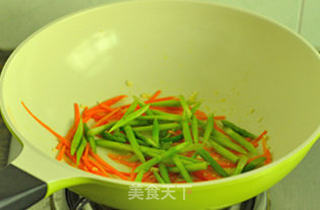 小炒芦笋的做法步骤:5