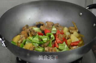 土豆烧排骨的做法步骤:10