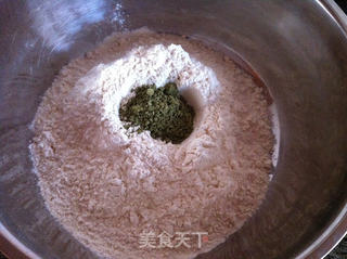 抹茶蝴蝶卷的做法步骤：1