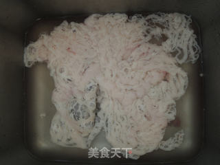 【大虾伴草莓罗勒沙拉】的做法步骤:3