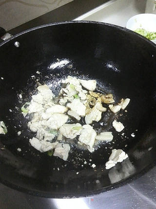 黄瓜木耳炒肉的做法步骤:6