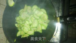 酱香西葫芦的做法步骤:2