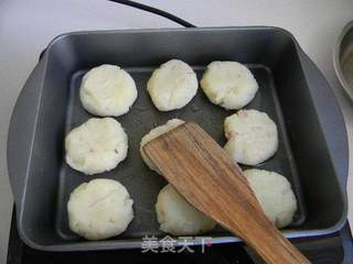 香煎土豆泥的做法步骤:7