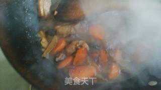 胡萝卜香菇焖鸭的做法步骤:12