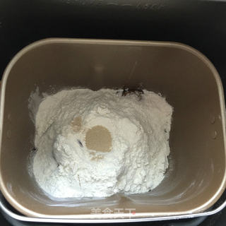 紫薯面包的做法步骤:2
