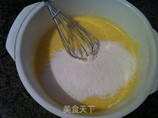 戚风蛋糕卷的做法步骤:2