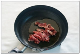 牛肉菠菜意面的做法步骤:2