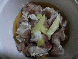 溜肉段的做法步骤:5