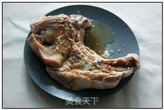 酒香肉排的做法步骤:2