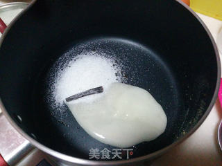 【焦糖蜂蜜布丁】的做法步骤:4
