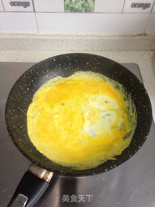 菠菜蛋丝鲜肉汤圆的做法步骤:3