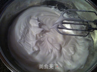 戚风蛋糕卷的做法步骤:7